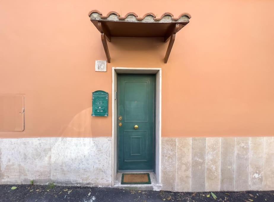 Suite Indipendente Su Due Livelli Rome Bagian luar foto